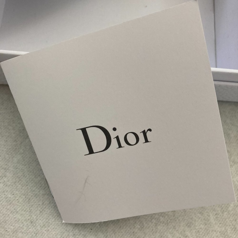 Dior Gift Box - Picture 7 of 7